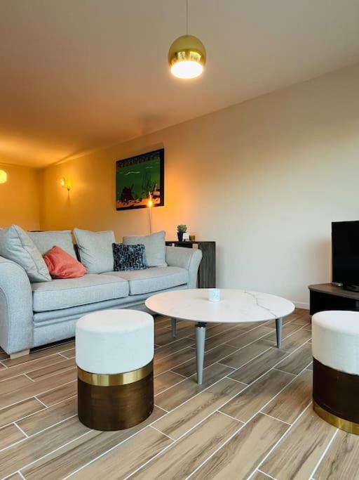Villa Bleu Marine Chic Calme Et Jardin Andrezieux-Boutheon Luaran gambar